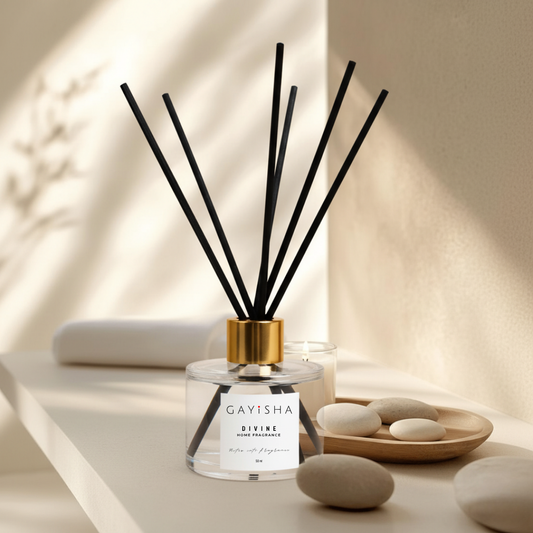 Divine Reed Diffuser – Romantic Peony & Berry Scent